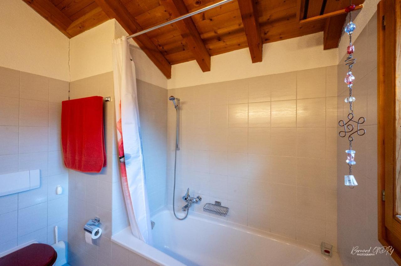Zimmer Mit Eigenem Badezimmer Näfels Exterior foto